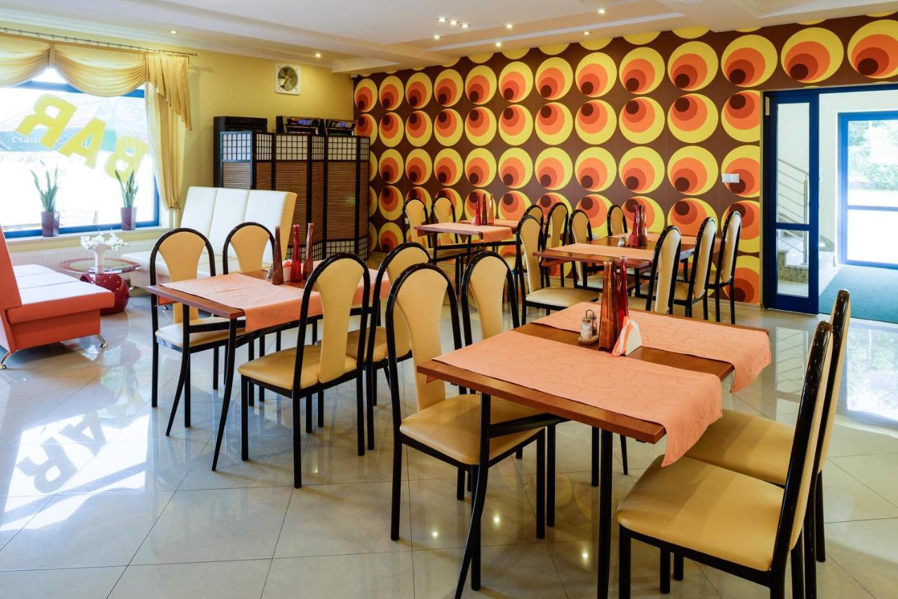 Motel Lesta Lachowka Duza Ngoại thất bức ảnh