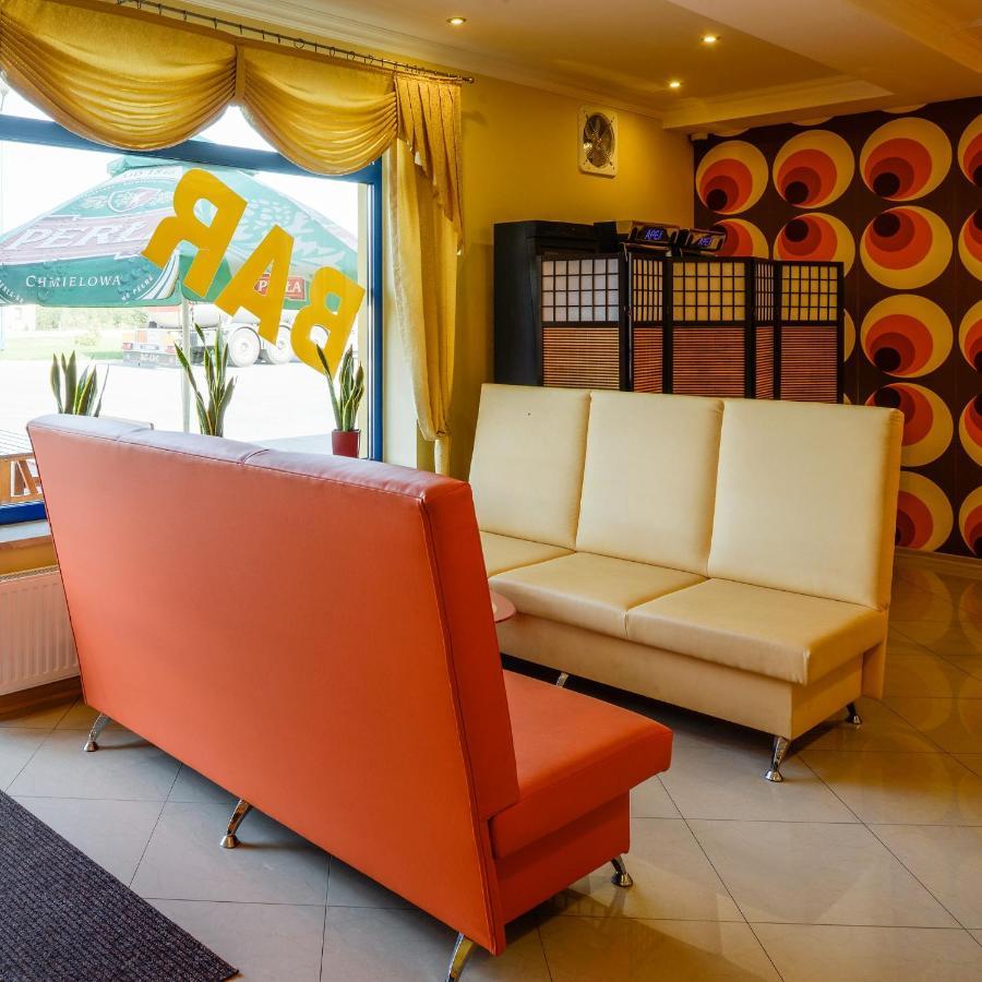 Motel Lesta Lachowka Duza Ngoại thất bức ảnh