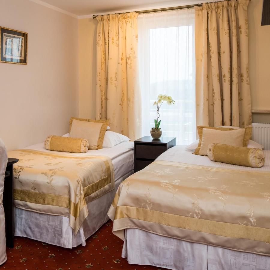 Motel Lesta Lachowka Duza Ngoại thất bức ảnh