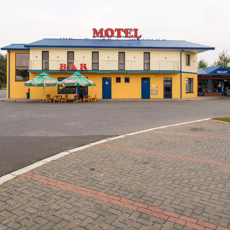Motel Lesta Lachowka Duza Ngoại thất bức ảnh